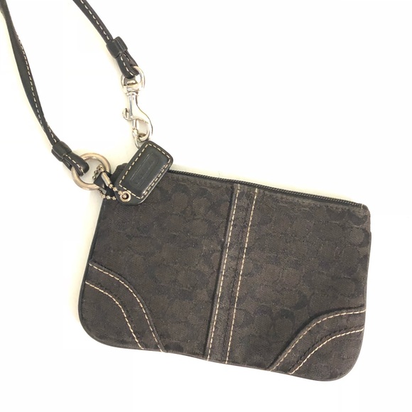 Coach wristlet/ wallet - Picture 1 of 3
